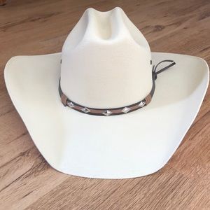 Cowgirl hat